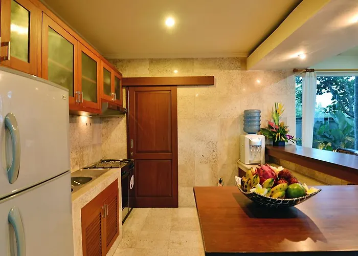 Lidwina By Nagisa Bali Villa Uluwatu
